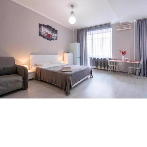 Home-Hotel Apartments on Maidan Nezalezhnosti Square