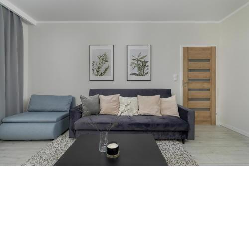 Home Office - 2-Bedroom Apartment Corpo-Stay in Kraków by Noclegi Renters