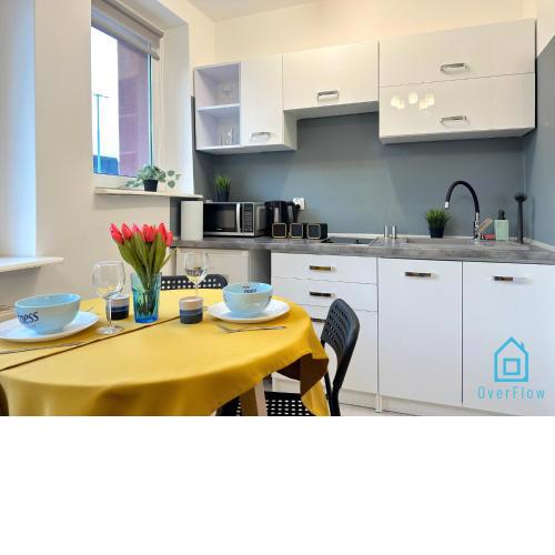 Honey Apartment