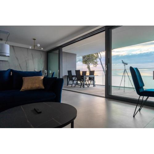 HORIZON HEVENIA Rewal Apartament z dużym tarasem i widokiem na morze