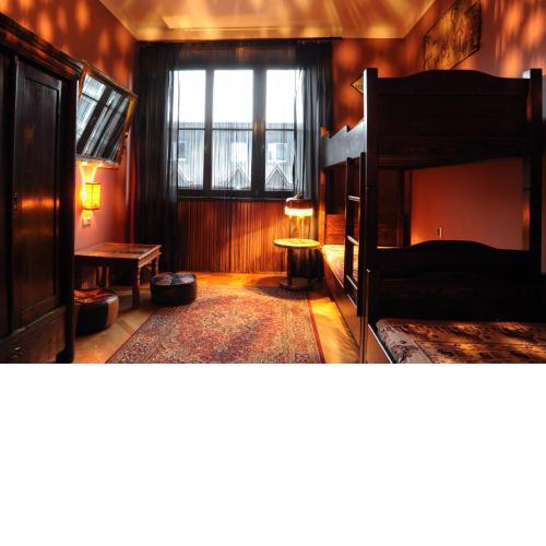 Hostel Deco