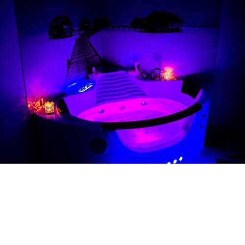Hot Jacuzzi in Cracow