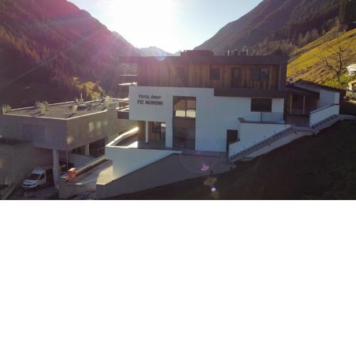 Hotel Apart Piz Mundin