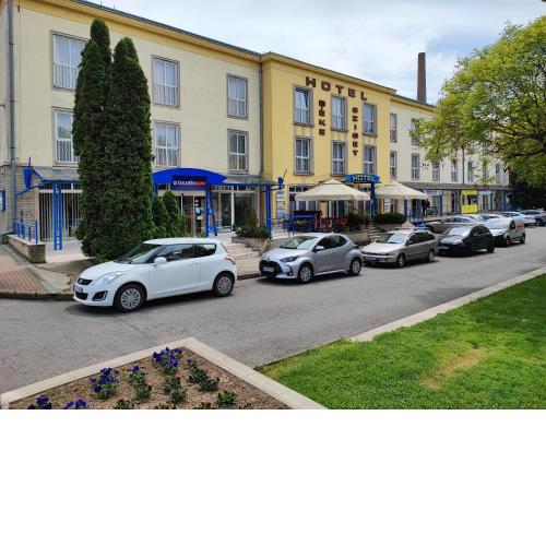 Hotel Béke Sziget Komló