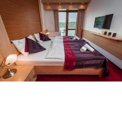Hotel Corvus Aqua