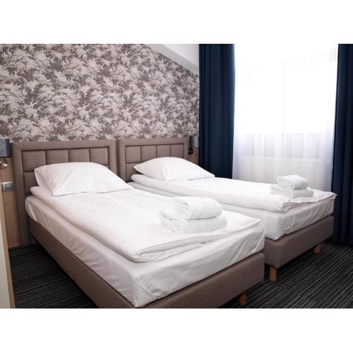 Hotel Duet