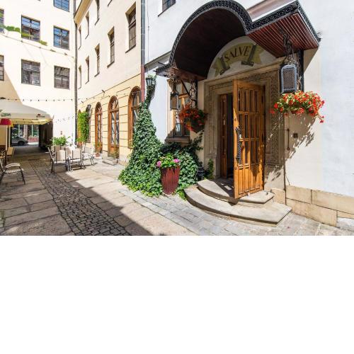 Hotel Dwór Polski