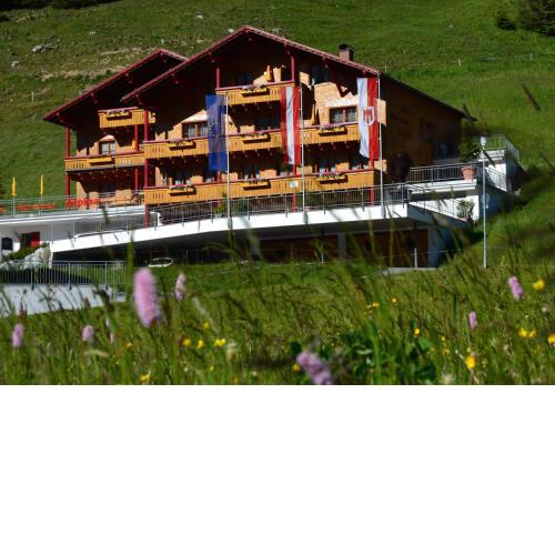 Hotel Garni Alpina