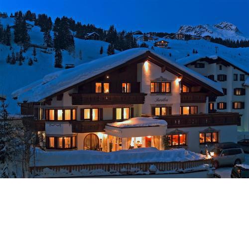 Hotel Garni Sursilva