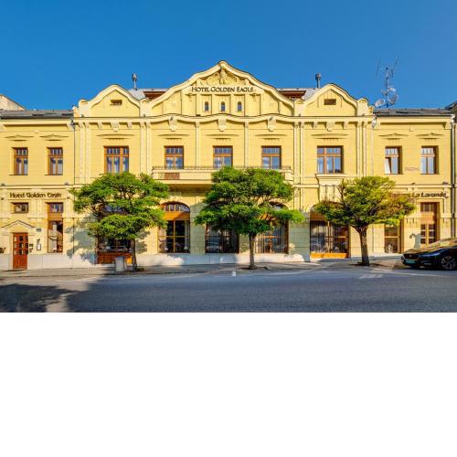Hotel Golden Eagle