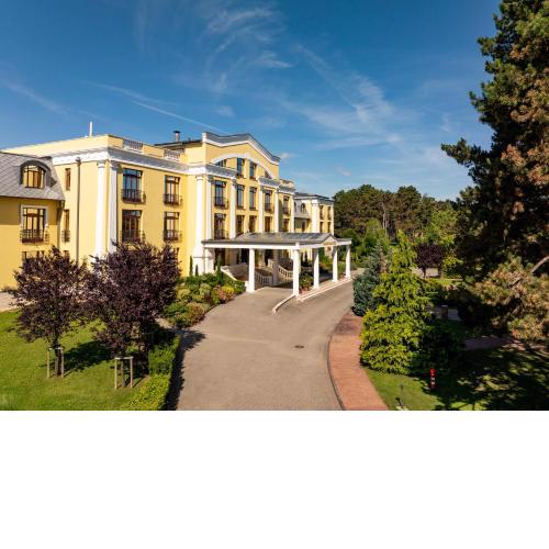 Hotel Golden Palace