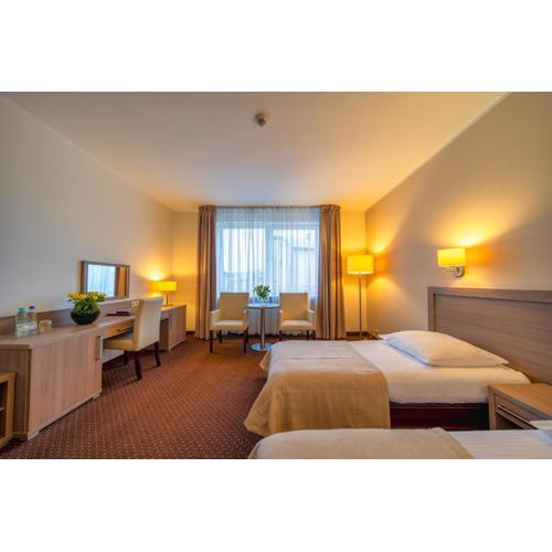 Hotel Gromada Arka Lux