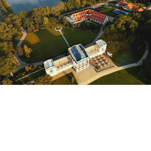 HOTEL Hraniční zámeček