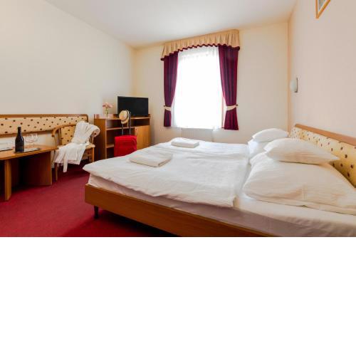 Hotel Imperial Gyogyszallo es Gyogyfurdo