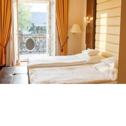 Hotel Kristály Imperial