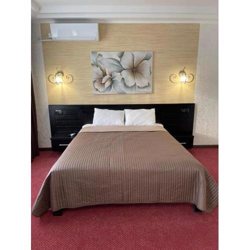 Hotel Merry Club