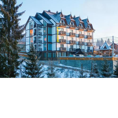 Hotel Pid Strihoju