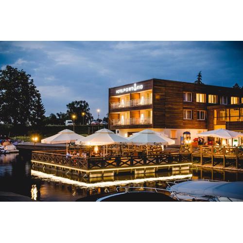 Hotel Port 110