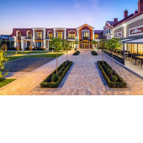 Hotel Rafael Готель Рафаель
