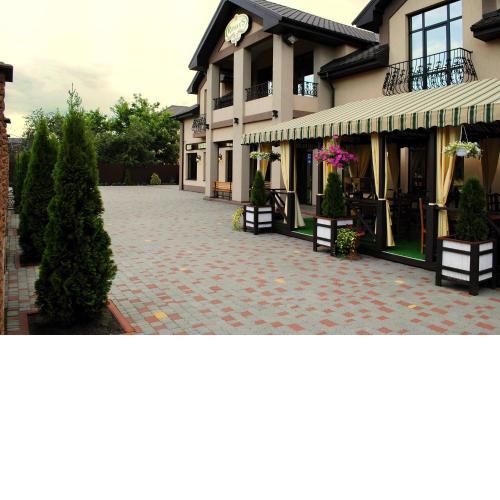 Hotel Restaurant Complex Roman'S