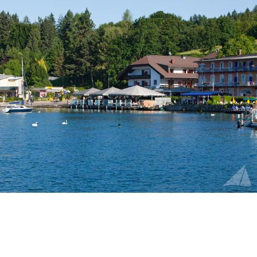 Hotel-Restaurant "Veldener Traumschiff" direkt am See in 2min im Zentrum