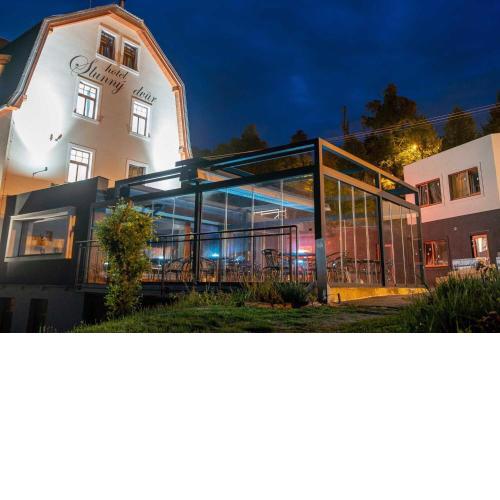 Hotel Slunný Dvůr