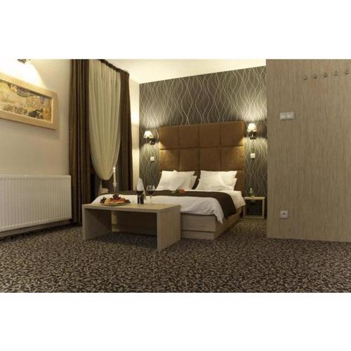 Hotel Vis A Vis
