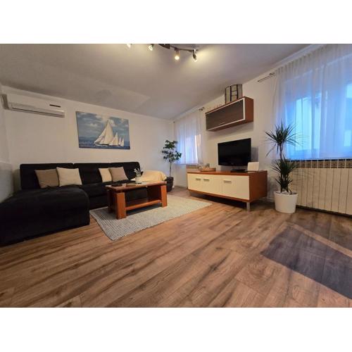 House Lorenco, Selce
