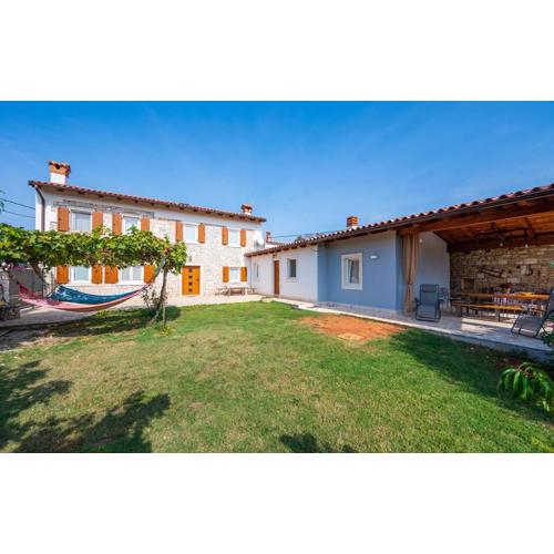 House Moreno 2374