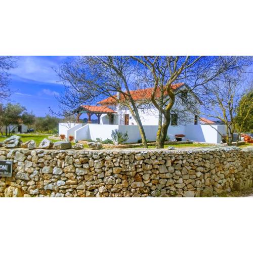 House Soni - 800 m from the sea