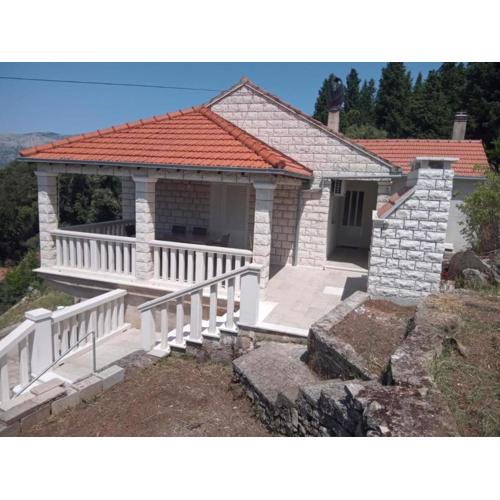 House Ule 2
