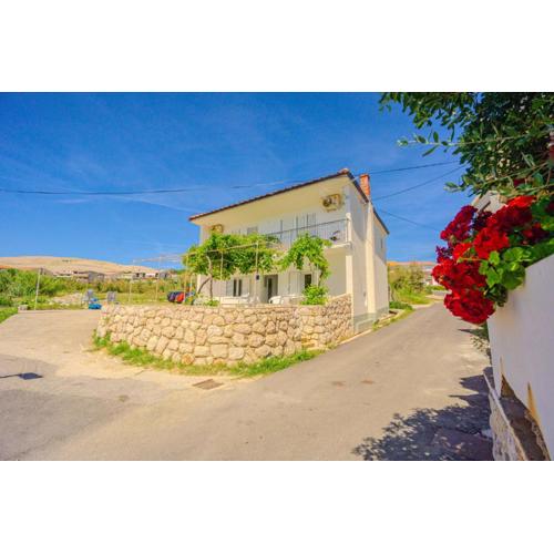 House Violet with seaview