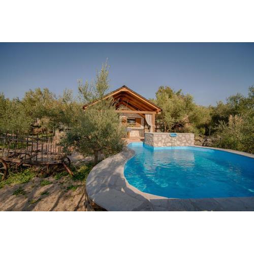 House with pool, 50 meters from sea, privacy - by TRAVELER tourist agency Krk - ID 2137