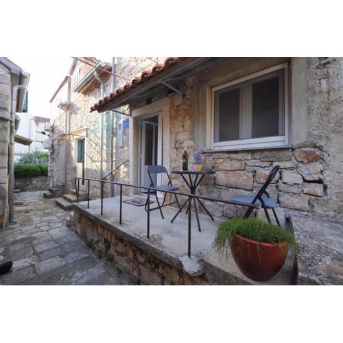 House Zlatni otok