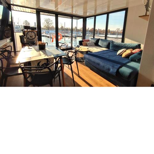 Houseboat Water King apartament pływający dom na wodzie, 7 os