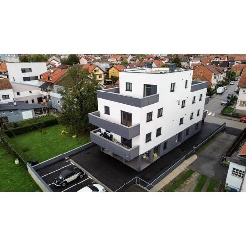 Hugo apartments