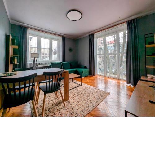Humberta 2 by Homeprime