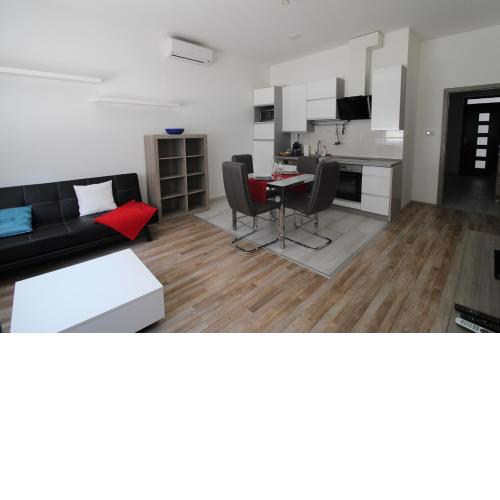iHome Apartman 6.0