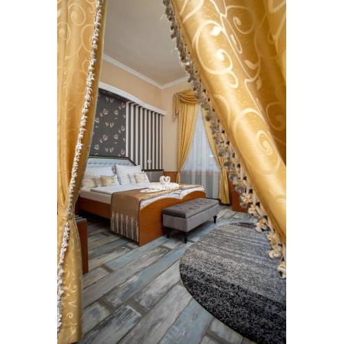 Illés Hotel