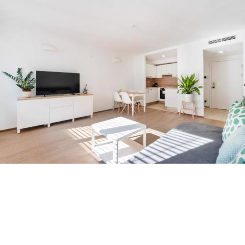 Immersed into Vienna's city life and yet a retreat, Minimum 30 nights