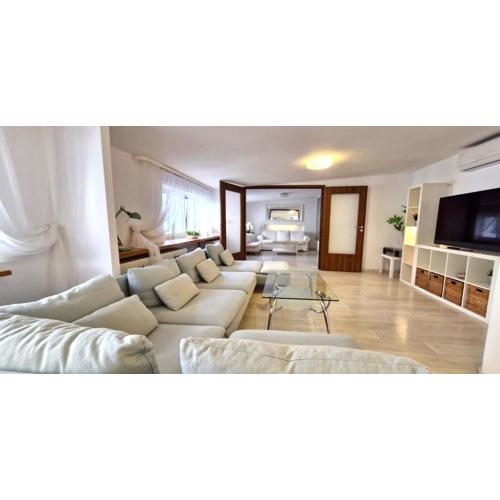 IMPERIaL 110 m2, 4 rooms, Old Town, 300m Wawel
