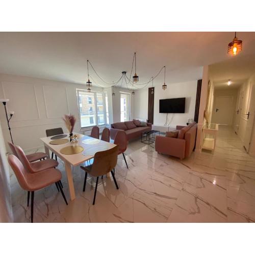 Imperial Suite - Luxury Living