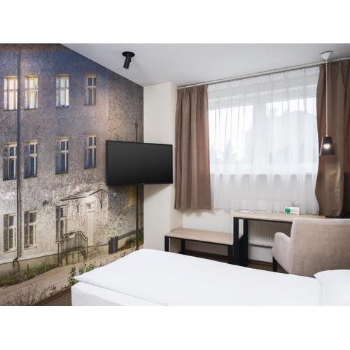 Iness Hotel