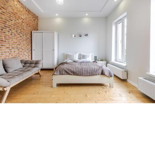 InshiApartments on Grigorenko's square