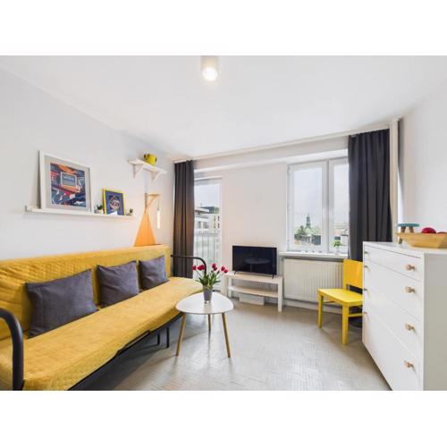 Intimate Studio Close to PGE Narodowy by Noclegi Renters