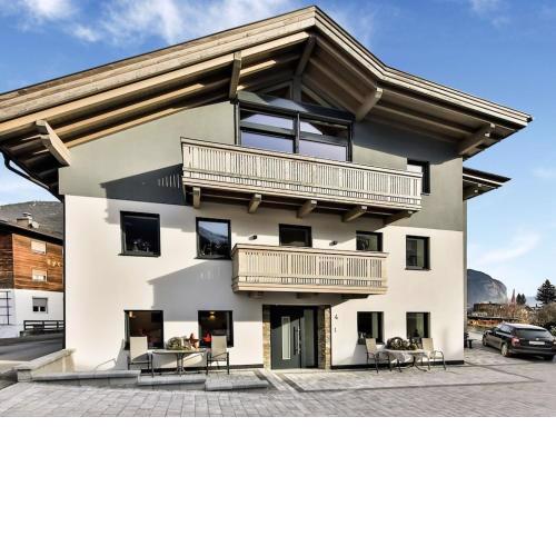 Inviting Apartment in Inzing with garden