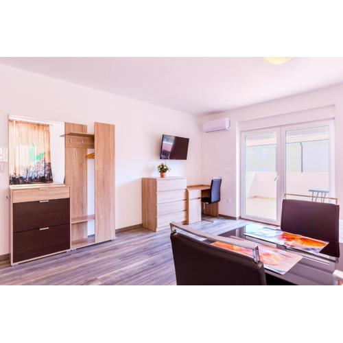 Irina - A3 ground floor - MPolo
