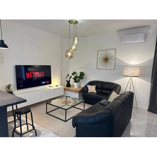 Iris apartment