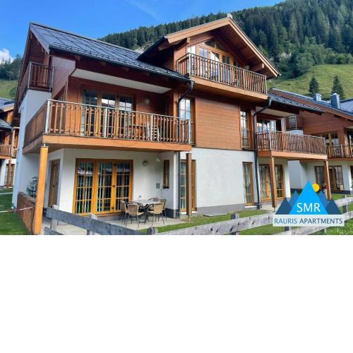 Isabella 5 by SMR Rauris Apartments - inc Spa and near Gondola