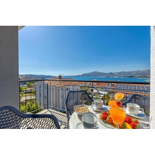 Island Resort Mihaela